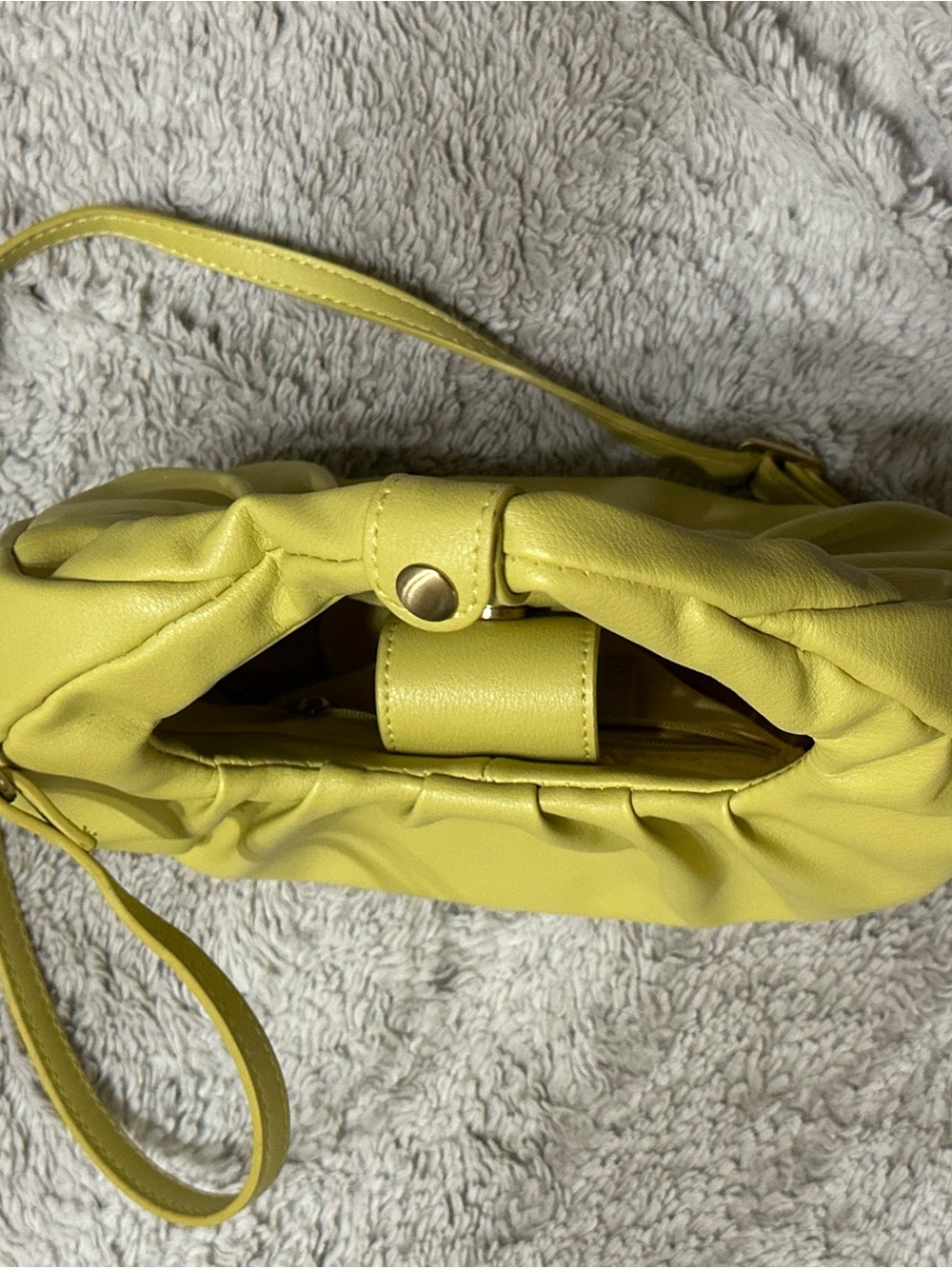 Unbranded Yellow Mini Shoulder Bag with Detachable Strap - Picture 7 of 7